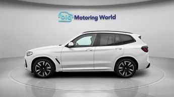 BMW iX3 M SPORT