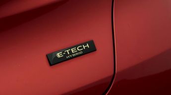 Renault Captur EVOLUTION E-TECH