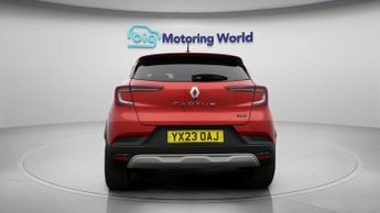 Renault Captur EVOLUTION E-TECH