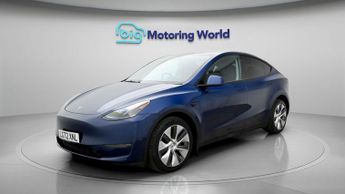 Tesla Model Y LONG RANGE AWD