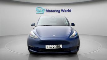 Tesla Model Y LONG RANGE AWD