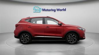 MG MG ZS EXCLUSIVE T-GDI