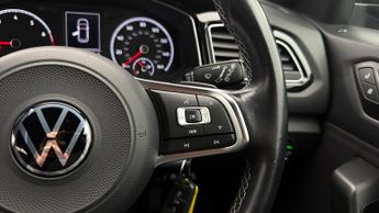 Volkswagen T-Roc BLACK EDITION TSI EVO DSG