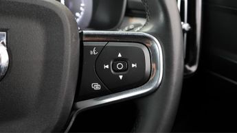 Volvo XC40 RECHARGE T4 PLUS