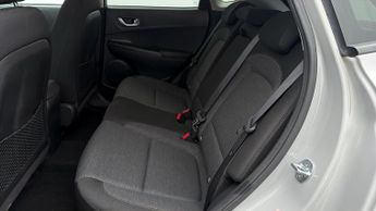 Hyundai KONA PREMIUM