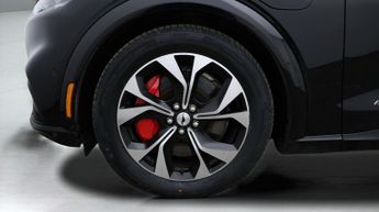 Ford Mustang Mach-E BASE