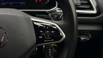 Volkswagen T-Roc R-LINE TSI DSG