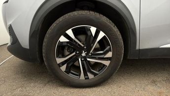 Peugeot E-2008 ALLURE PREMIUM PLUS