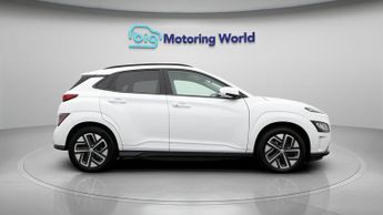 Hyundai KONA ULTIMATE