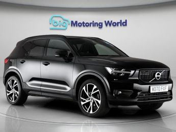 Volvo XC40 T3 R-DESIGN PRO