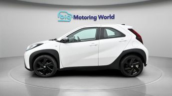 Toyota Aygo X VVT-I PURE