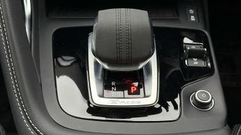 Jaguar E-PACE R-DYNAMIC HSE