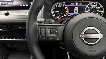 Nissan Qashqai DIG-T ACENTA PREMIUM XTRONIC