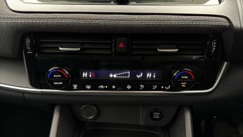 Nissan Qashqai DIG-T ACENTA PREMIUM XTRONIC