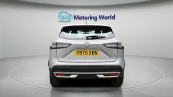 Nissan Qashqai DIG-T ACENTA PREMIUM XTRONIC