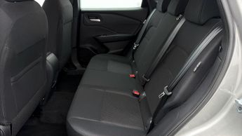 Nissan Qashqai DIG-T ACENTA PREMIUM XTRONIC