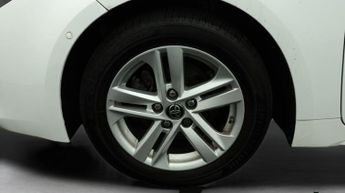 Toyota Corolla ICON TECH