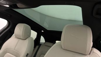 Jaguar F-PACE R-DYNAMIC BLACK