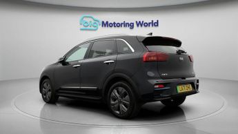 Kia Niro 4 PLUS