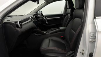 MG MG ZS TROPHY CONNECT