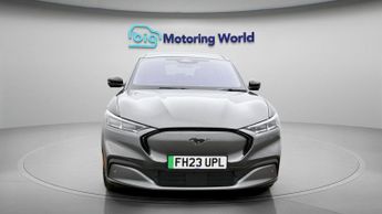 Ford Mustang Mach-E BASE