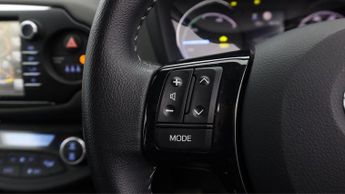 Toyota Yaris VVT-I ICON TECH