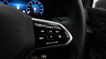 Volkswagen Golf R-LINE TDI DSG