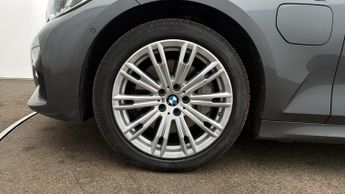 BMW 3 Series 330E M SPORT