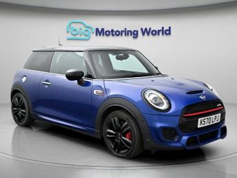 MINI John Cooper Works JOHN COOPER WORKS