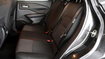 Nissan Qashqai DIG-T N-CONNECTA DCT