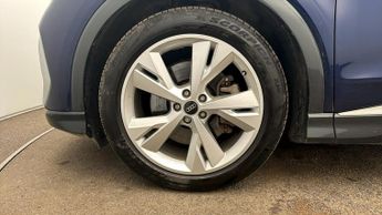 Audi Q4 e-tron SPORTBACK S LINE