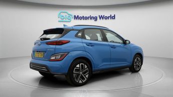 Hyundai KONA SE CONNECT