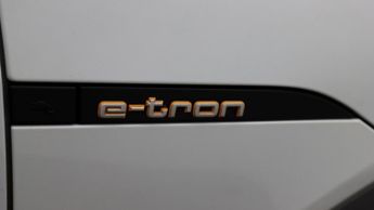 Audi e-tron QUATTRO TECHNIK