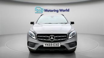Mercedes-Benz GLA GLA 180 AMG LINE EDITION