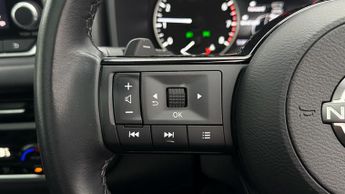 Nissan Qashqai DIG-T ACENTA PREMIUM DCT