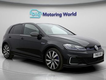Volkswagen Golf GTE ADVANCE DSG