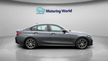 BMW 3 Series 320I SPORT