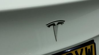 Tesla Model 3 MODEL 3