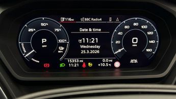 Audi Q4 e-tron S LINE