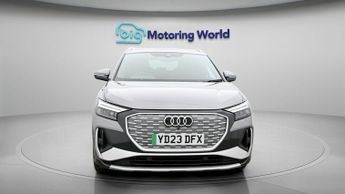 Audi Q4 e-tron S LINE