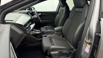 Audi Q4 e-tron S LINE