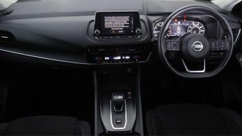 Nissan Qashqai DIG-T ACENTA PREMIUM DCT