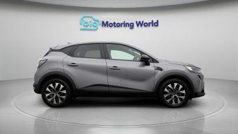 Renault Captur EVOLUTION E-TECH
