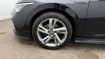 Volkswagen Golf R-LINE ETSI DSG