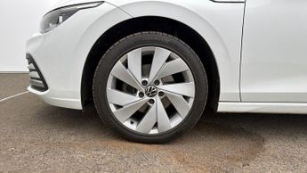 Volkswagen Golf STYLE TDI DSG