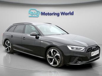 Audi A4 AVANT TFSI S LINE BLACK EDITION