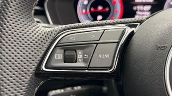 Audi A4 Avant AVANT TFSI S LINE BLACK EDITION