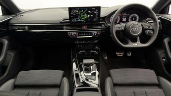 Audi A4 Avant AVANT TFSI S LINE BLACK EDITION