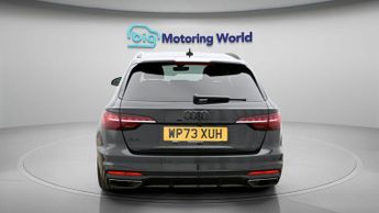 Audi A4 Avant AVANT TFSI S LINE BLACK EDITION