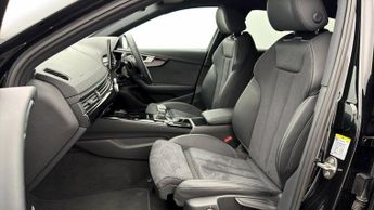 Audi A4 Avant AVANT TFSI S LINE BLACK EDITION